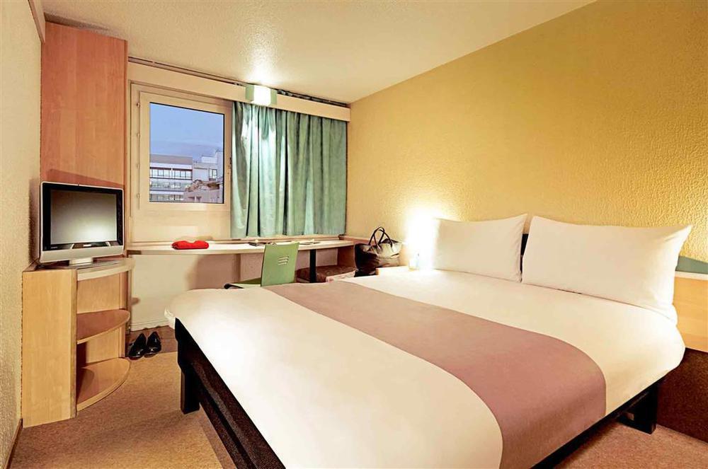 Отель Ibis Hamburg Alsterring Номер фото